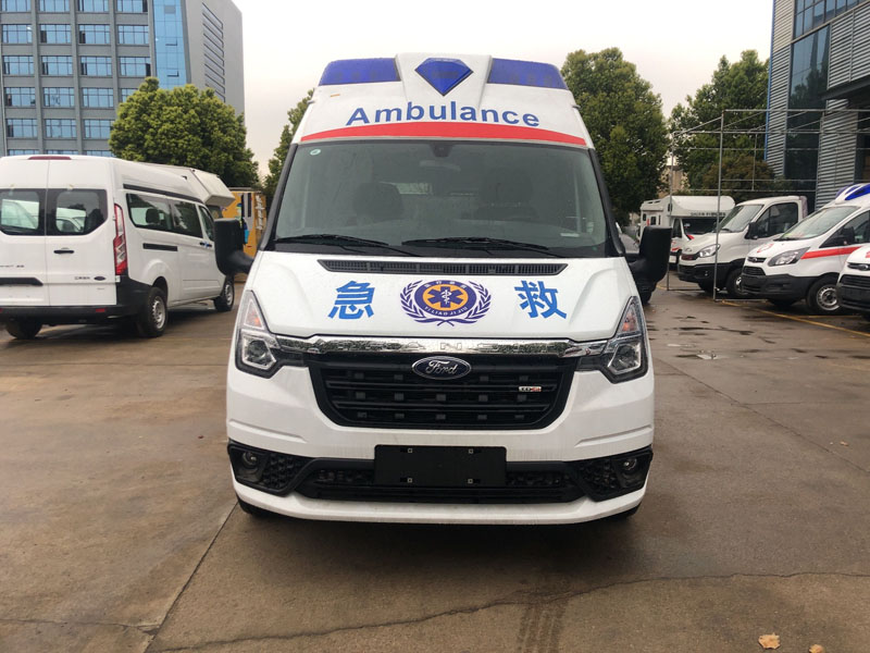 福特V348長(zhǎng)軸高頂客運(yùn)（福星頂）救護(hù)車